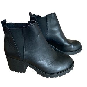 Soda -Origami Boot Origami Boot BLACK.  Size 10